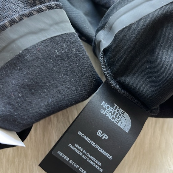 The North Face WindWall CloseFit Tricot Gloves - Picture 6 of 6